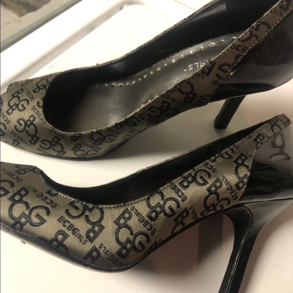 🗣Women gray heel-great condition